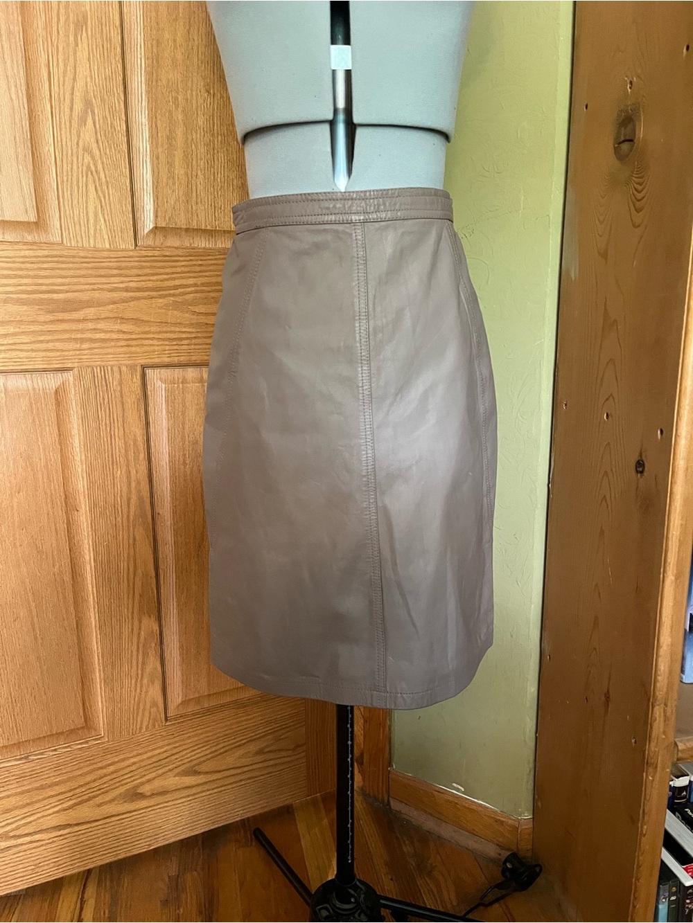 Women's Taupe Leather Pencil Skirt